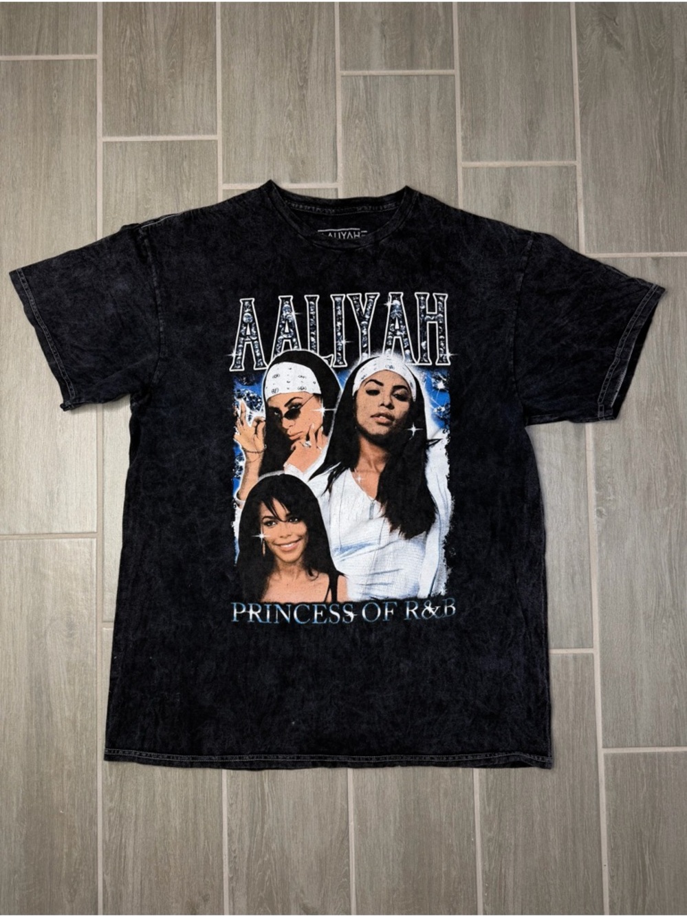 Aaliyah Acid Wash Official Merch Graphic T-Shirt Princess of R&B Size M/L